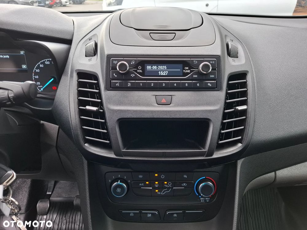 Ford TRANSIT CONNECT L2 - 17