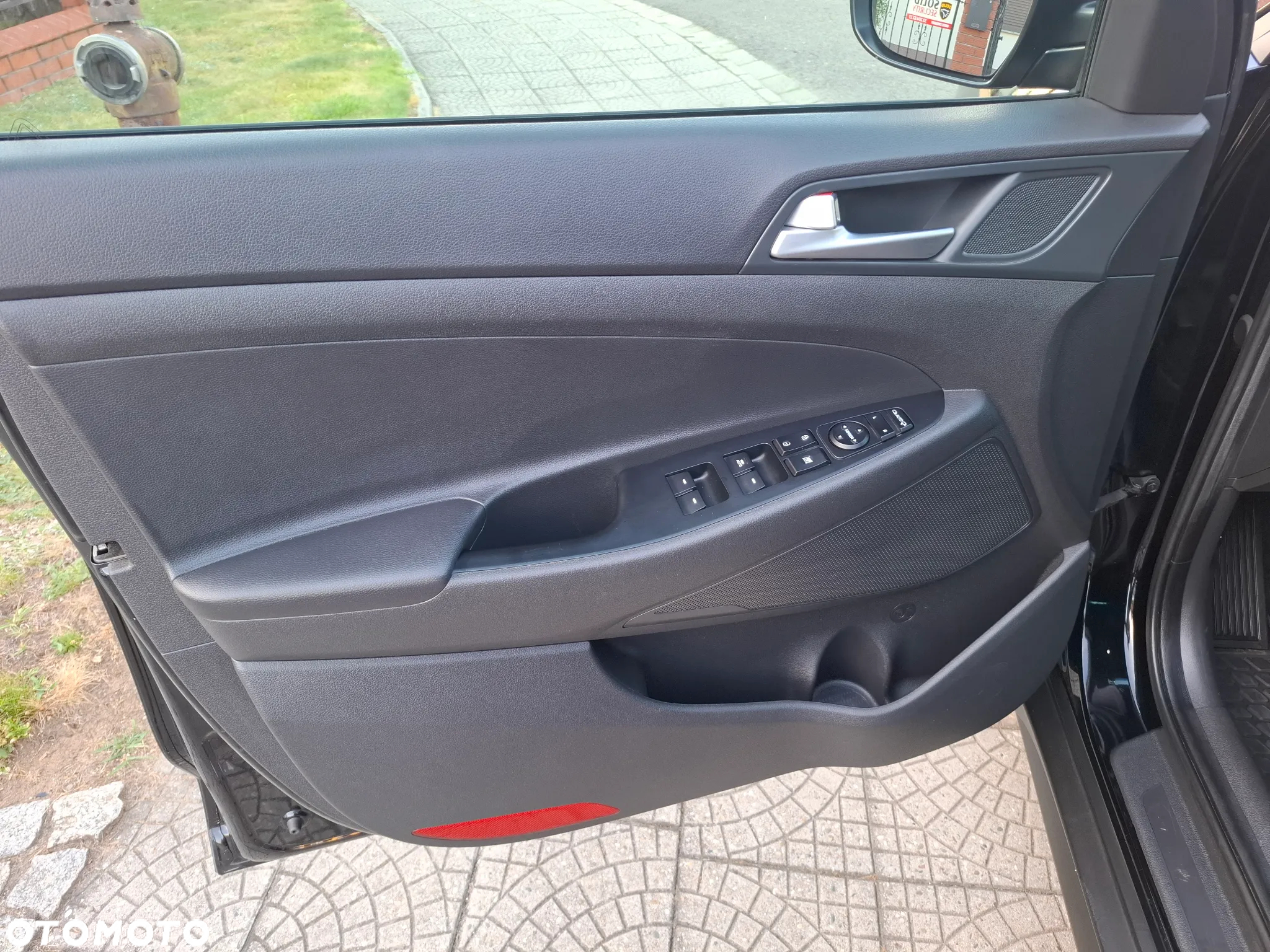 Hyundai Tucson 1.6 GDi Comfort 2WD - 32