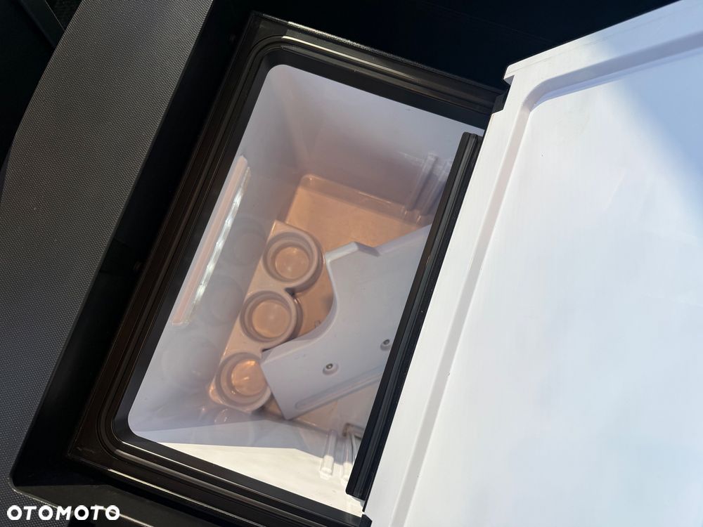 Renault T520 / DUŻA KABINA / PEŁNE SPOILERY / SPROWADZONY / STAN BDB / / / - 29