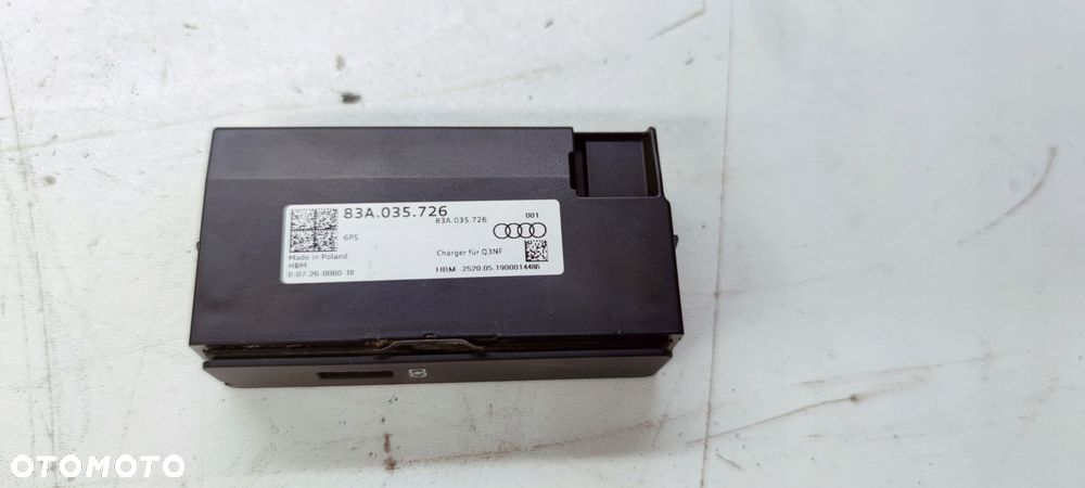 GNIAZDO PORT USB ŁADOWARKI AUDI Q3 F3 83A035726 - 2