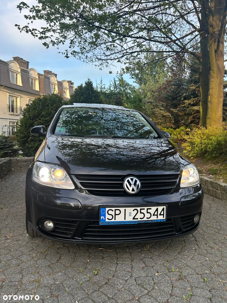 Volkswagen Golf Plus 1.9 TDI DPF Comfortline BlueMotion - 22