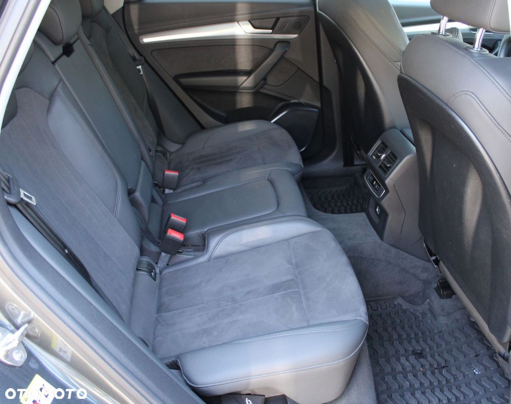 Audi Q5 Sportback - 14