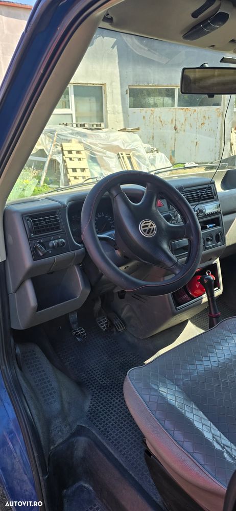 Volkswagen Transporter - 5