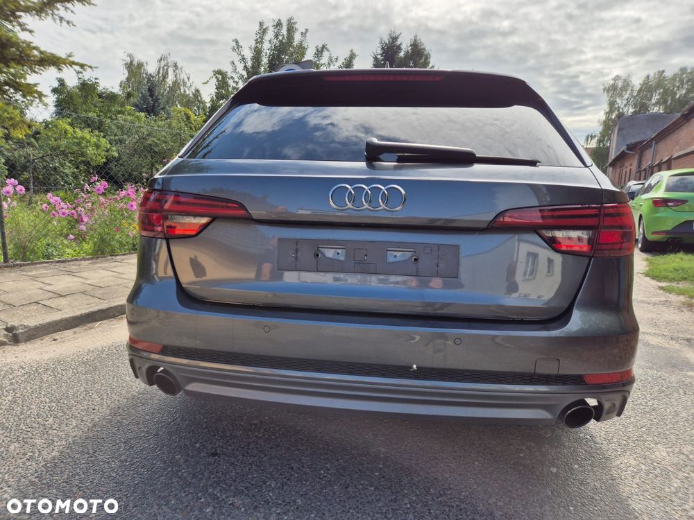 Audi A4 Avant 40 TFSI S tronic S line - 13