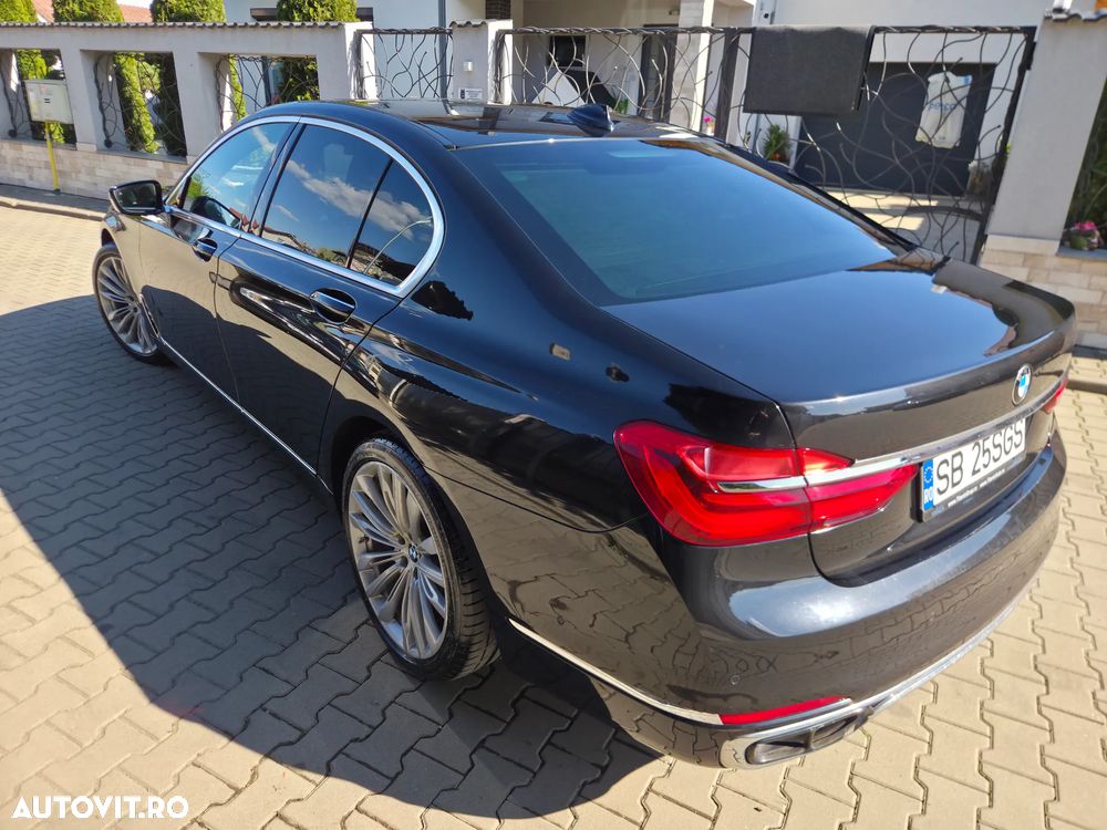 BMW Seria 7 730d xDrive - 13