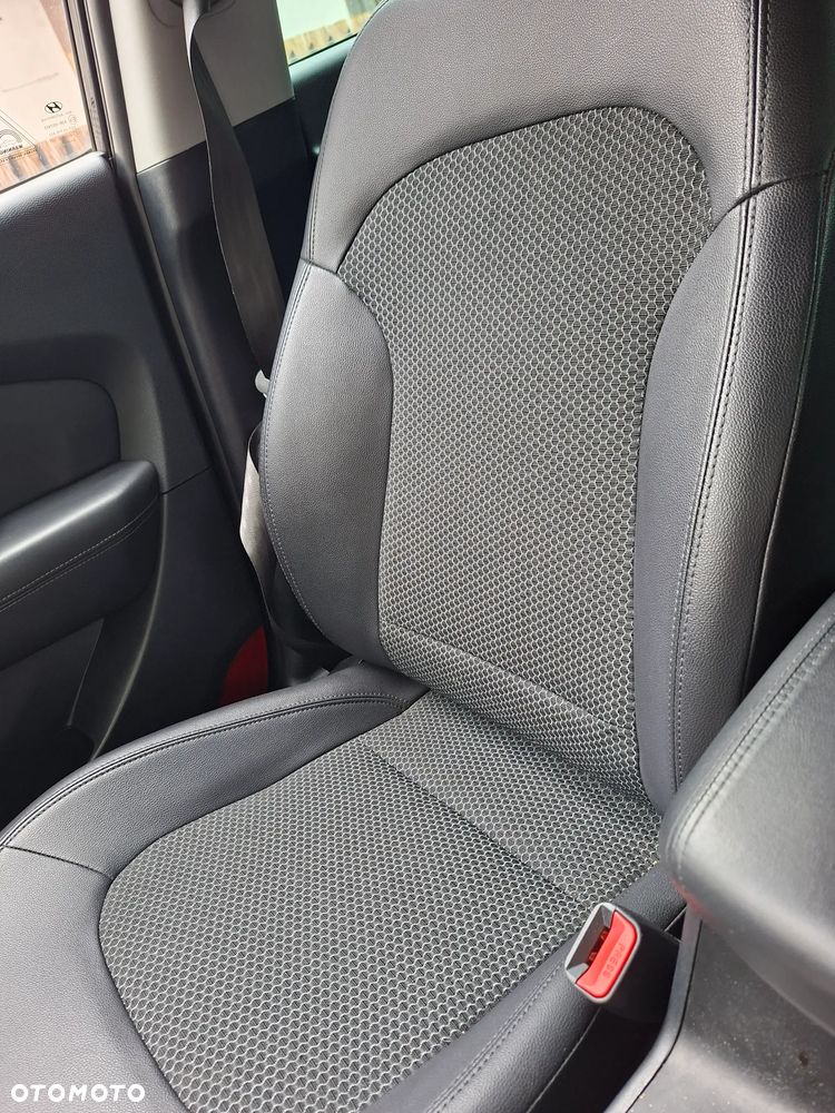 Hyundai ix35 2.0 Comfort 2WD - 12