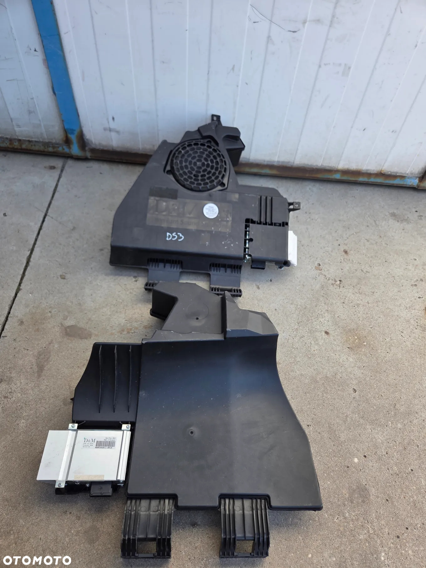 Głośnik subwoofer wzmacniacz Citroen C3 II DS 3 - 3