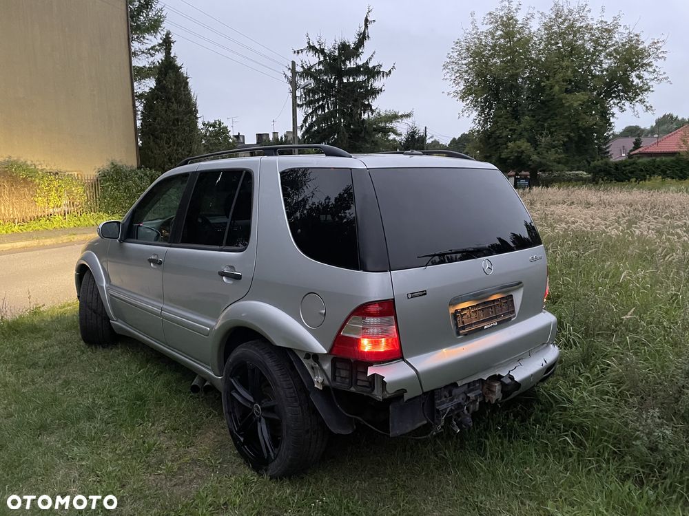 Mercedes-Benz ML 55 AMG - 4