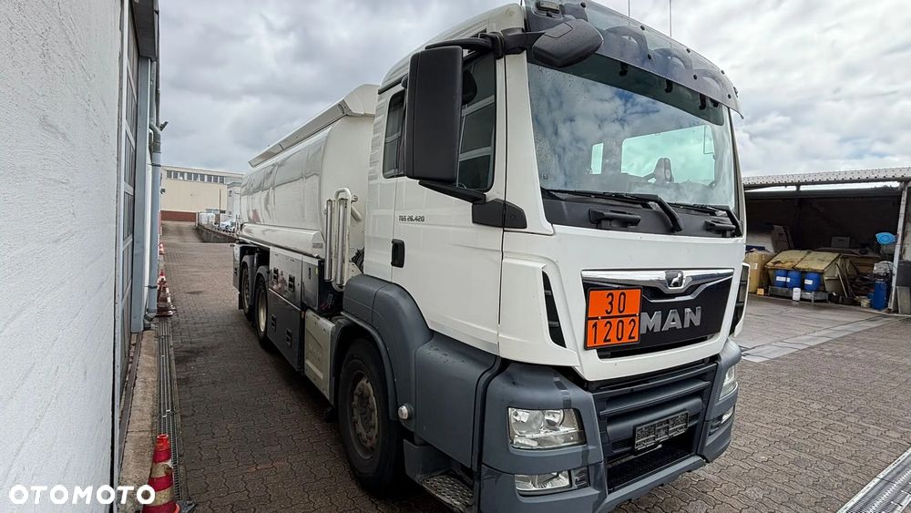 MAN 26420 - 1