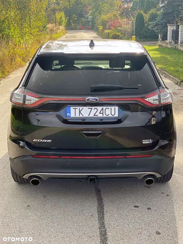 Ford Edge - 12