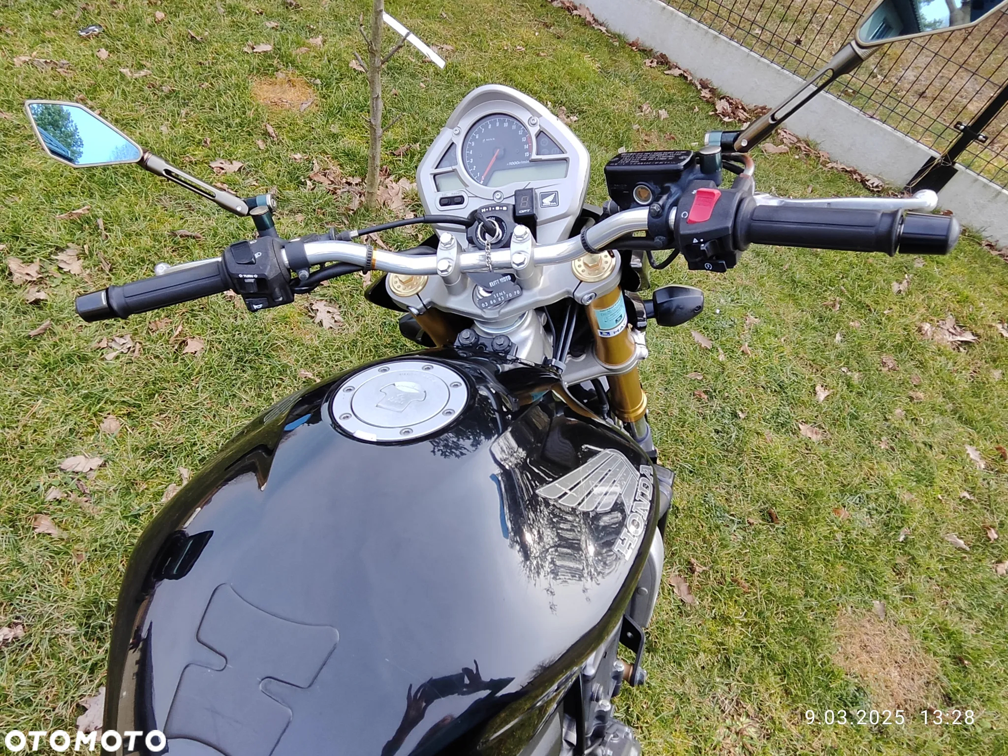 Honda Hornet - 19