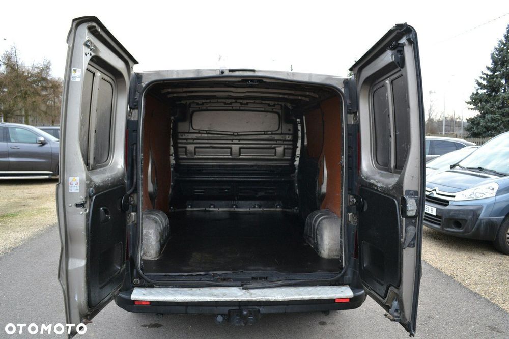 Renault Trafic - 4