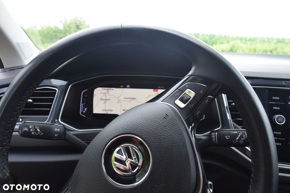Volkswagen T-Roc 1.5 TSI ACT Premium - 35