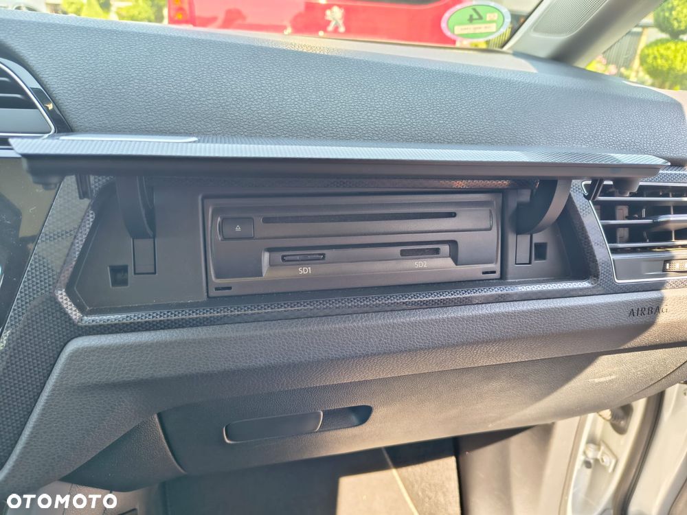 Volkswagen Touran 2.0 TDI BMT United - 36