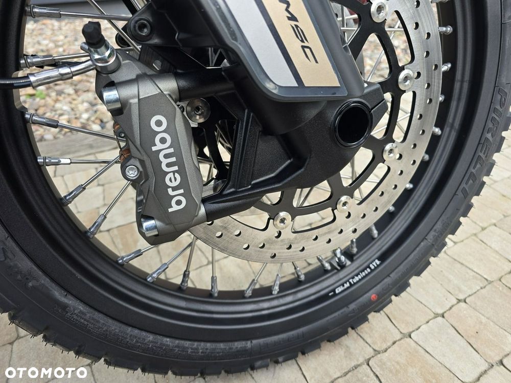 CFMoto MT-X - 16