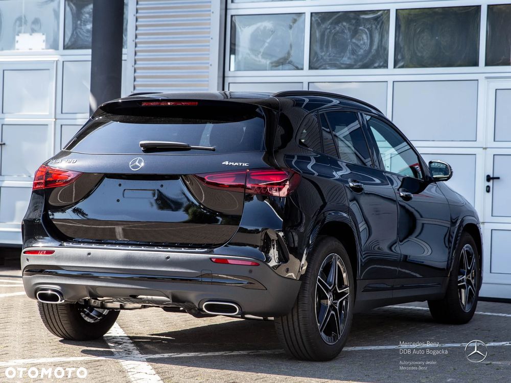 Mercedes-Benz GLA 220 mHEV 4-Matic AMG Line 8G-DCT - 5