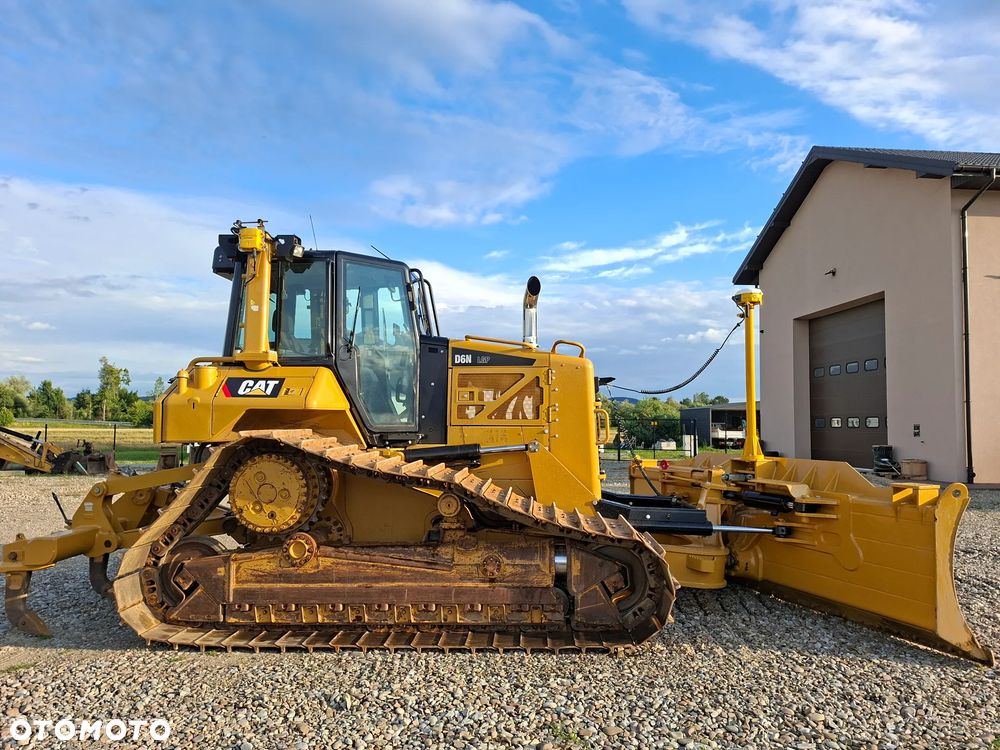Caterpillar CAT D6 NLPG - 18