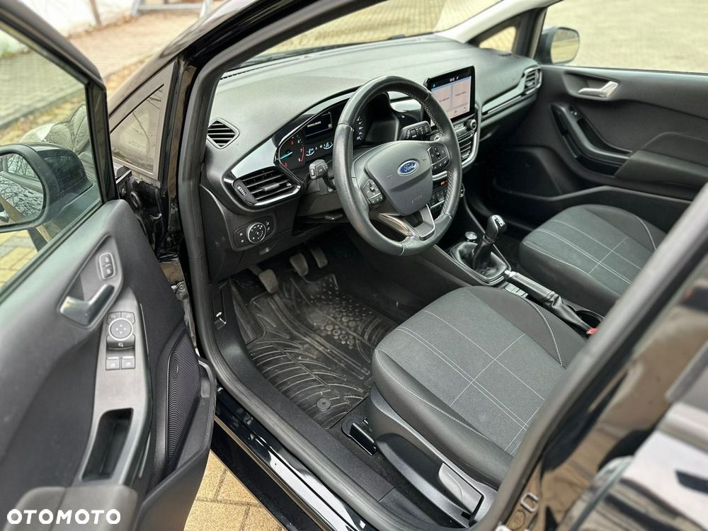 Ford Fiesta - 6