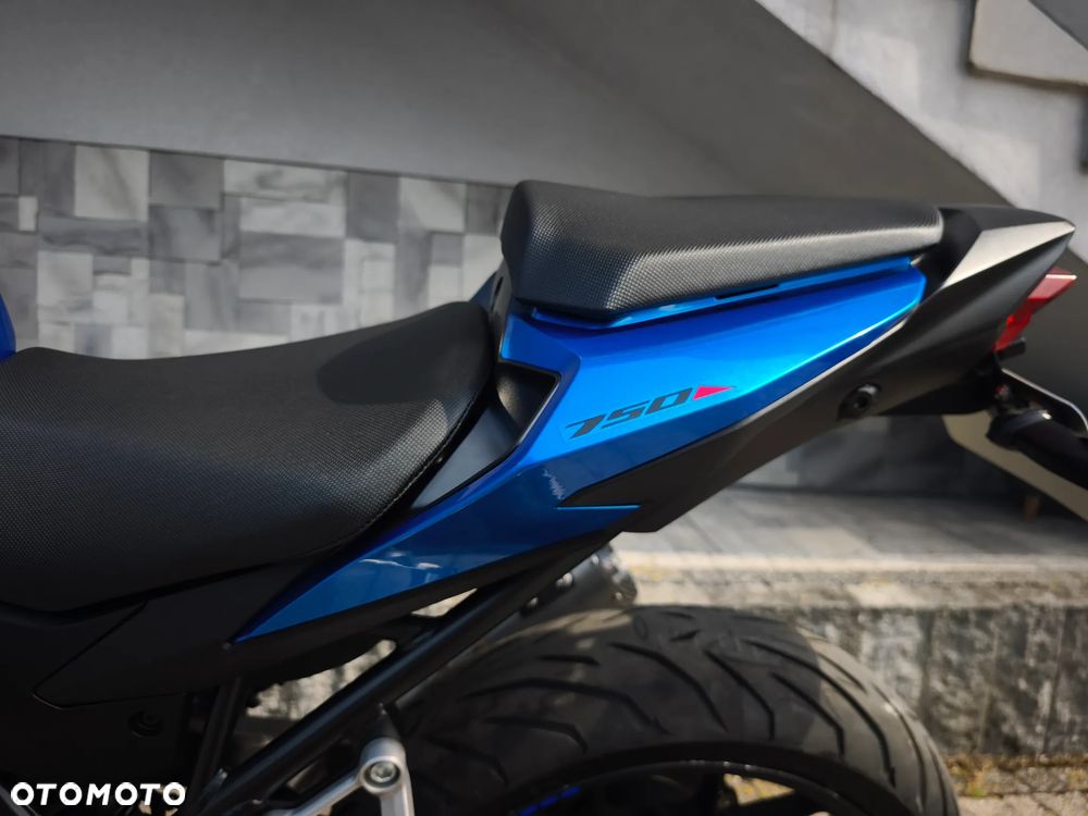 Honda CB - 25