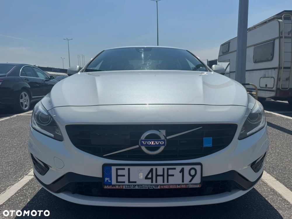 Volvo S60 T5 Drive-E R-Design Momentum - 9