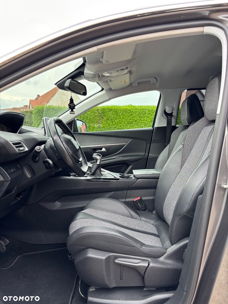 Peugeot 5008 BlueHDI 130 Allure Business-Paket - 12