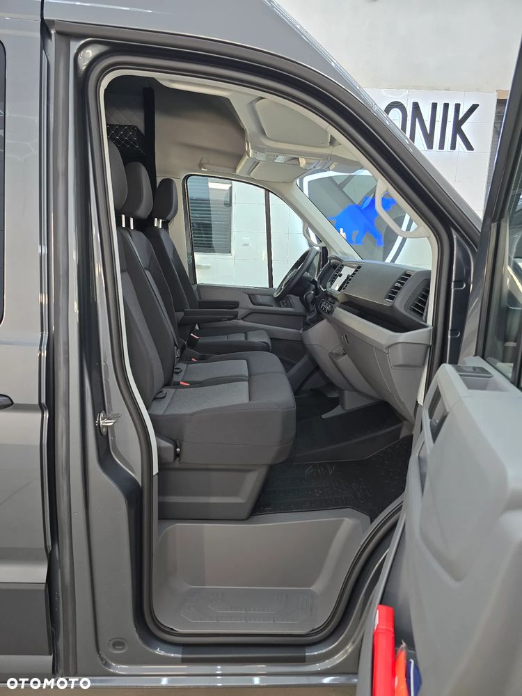 Volkswagen CRAFTER 4 MOTION AUTOMAT-8 Bie TDI 177KM Długi 7-OSOBOWY BOGATA OPCJA WYPOSAŻENIA NAVI KAMERA COFANIA FUL LED LAKIER METALIZOWANY FOTEL KIEROWCY PNEŁMATYCZNY Z MASAZEM SALON PL STAN NOWY NOWY NOWY - 31