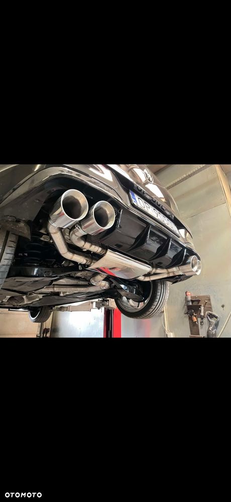 Volkswagen Golf 2.0 TSI 4Motion R DSG - 34