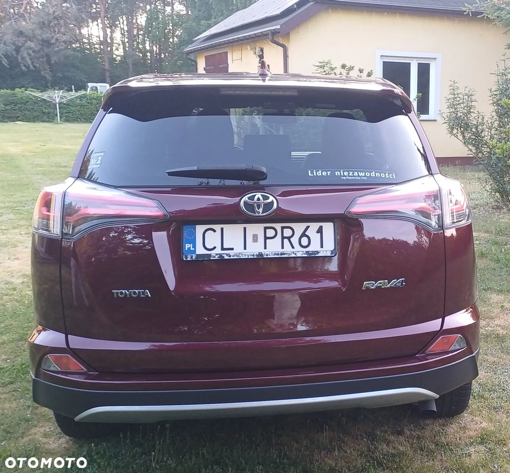 Toyota RAV4 2.0 D-4D Style 4x2 - 6