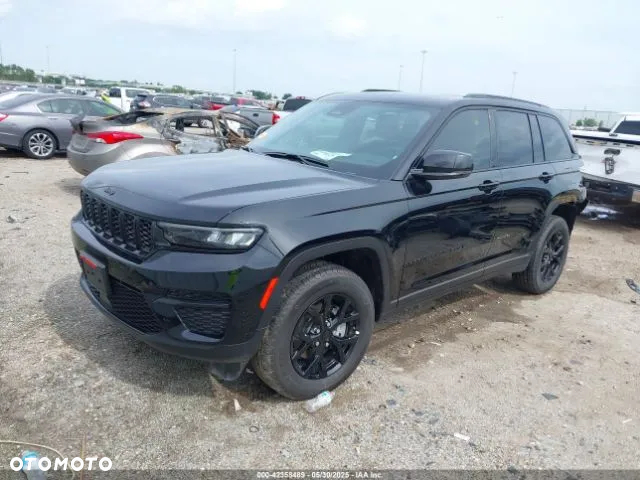 Jeep Grand Cherokee - 3