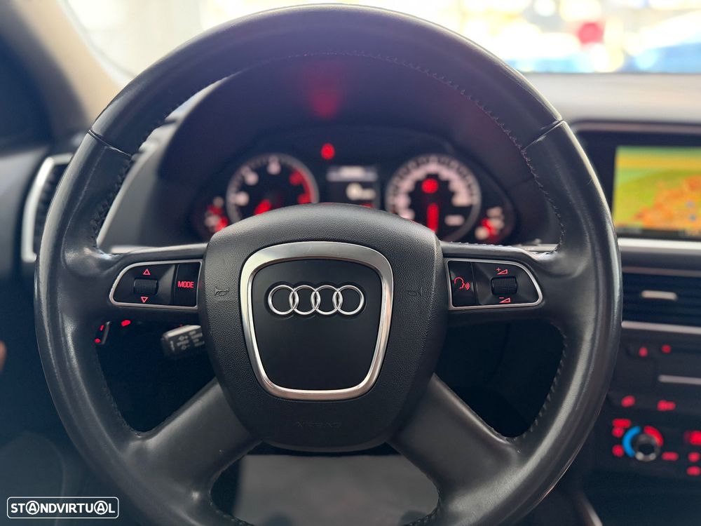 Audi Q5 2.0 TDI Advance S-tronic - 33