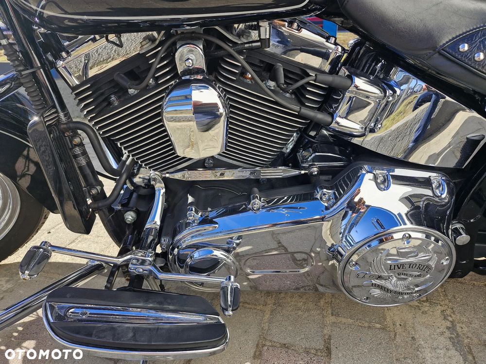 Harley-Davidson Softail Heritage Classic - 4