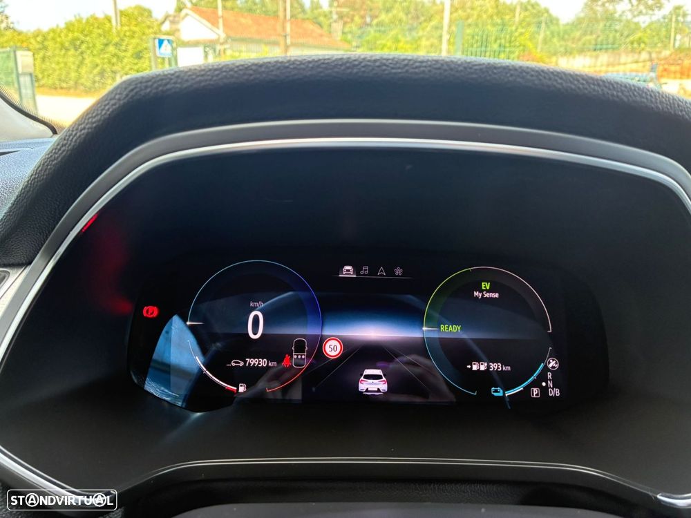 Renault Captur - 22