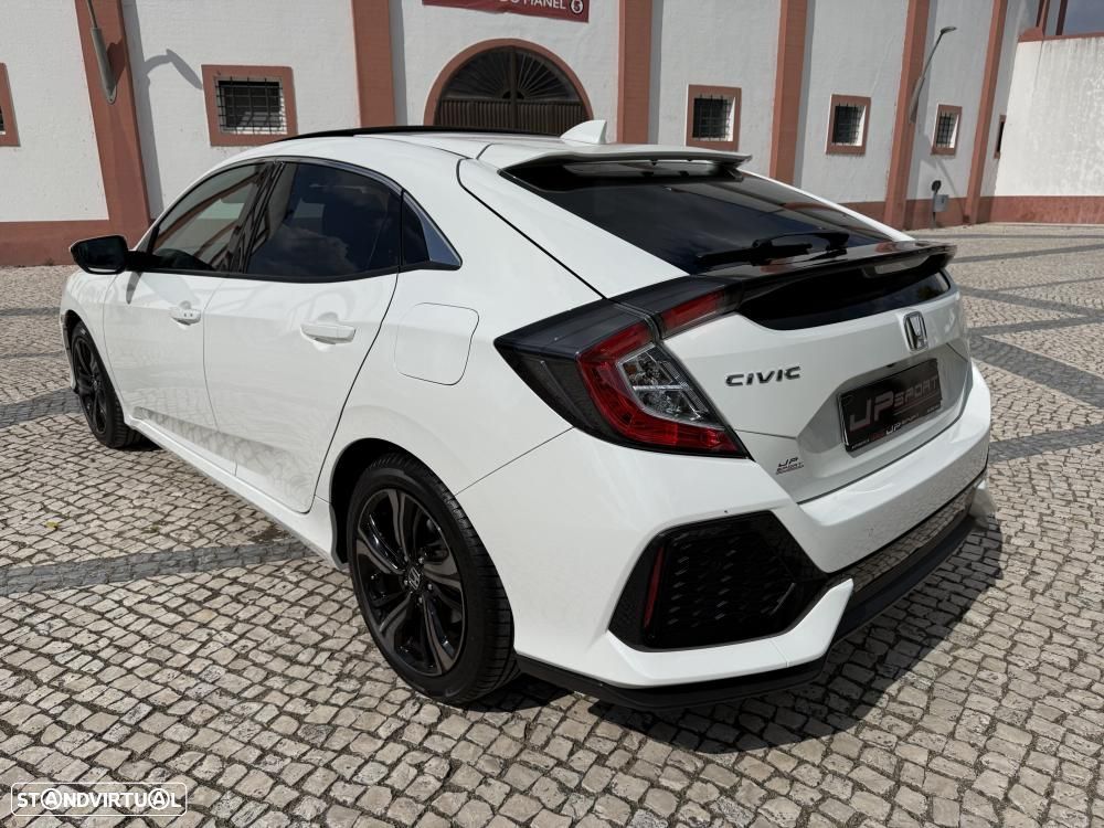Honda Civic 1.0 i-VTEC Executive - 7