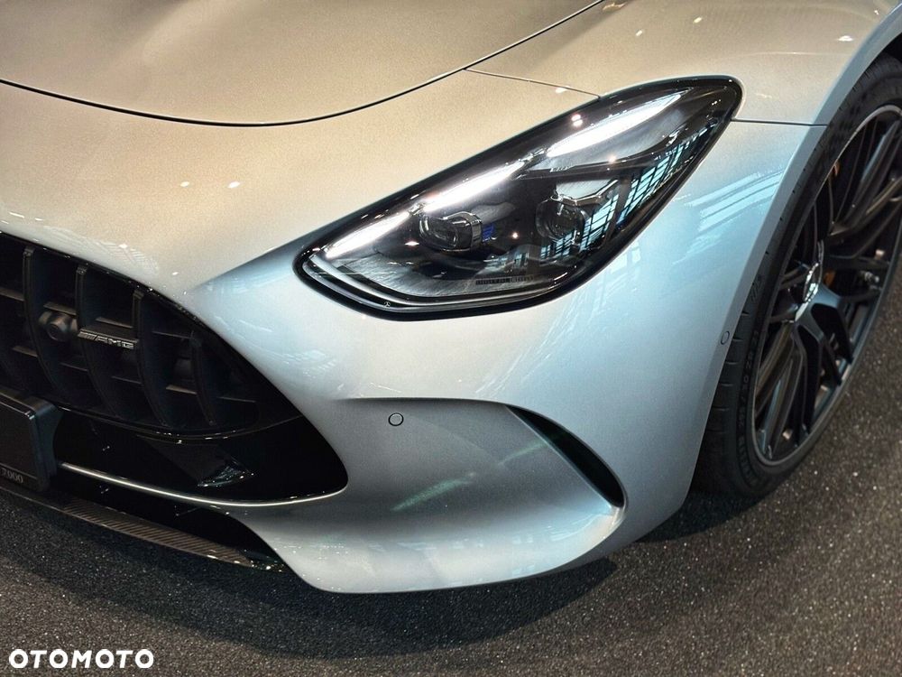 Mercedes-Benz AMG GT - 7