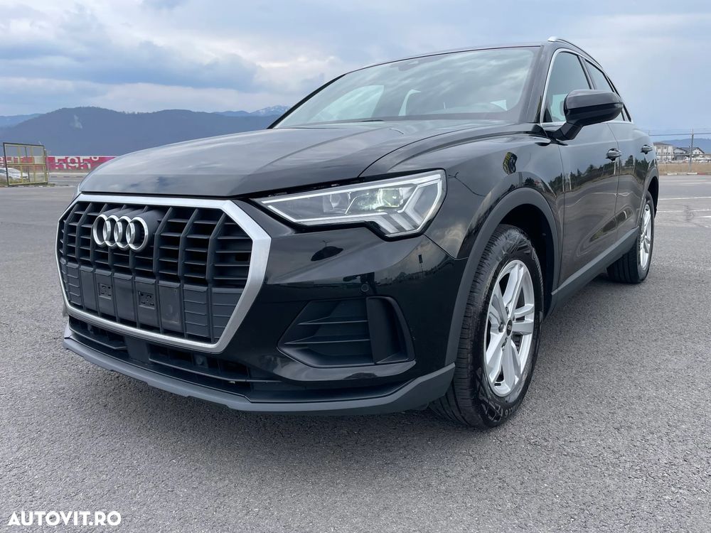 Audi Q3 - 1