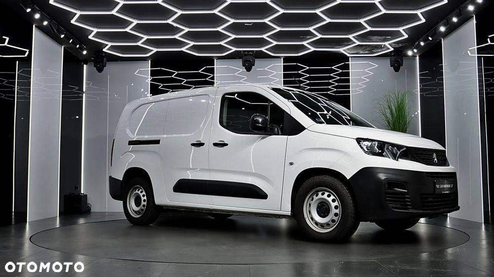 Peugeot Partner 1.5 BlueHDi 100 PREMIUM Long 950 4d - 13