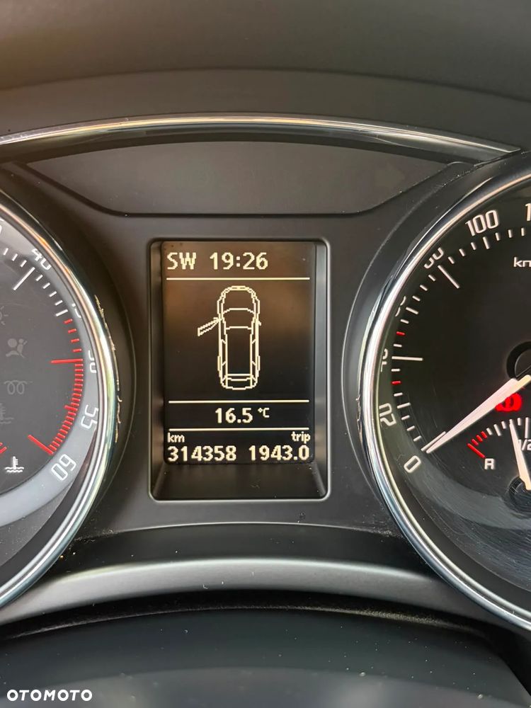 Skoda Superb 2.0 TDI L&K - 6