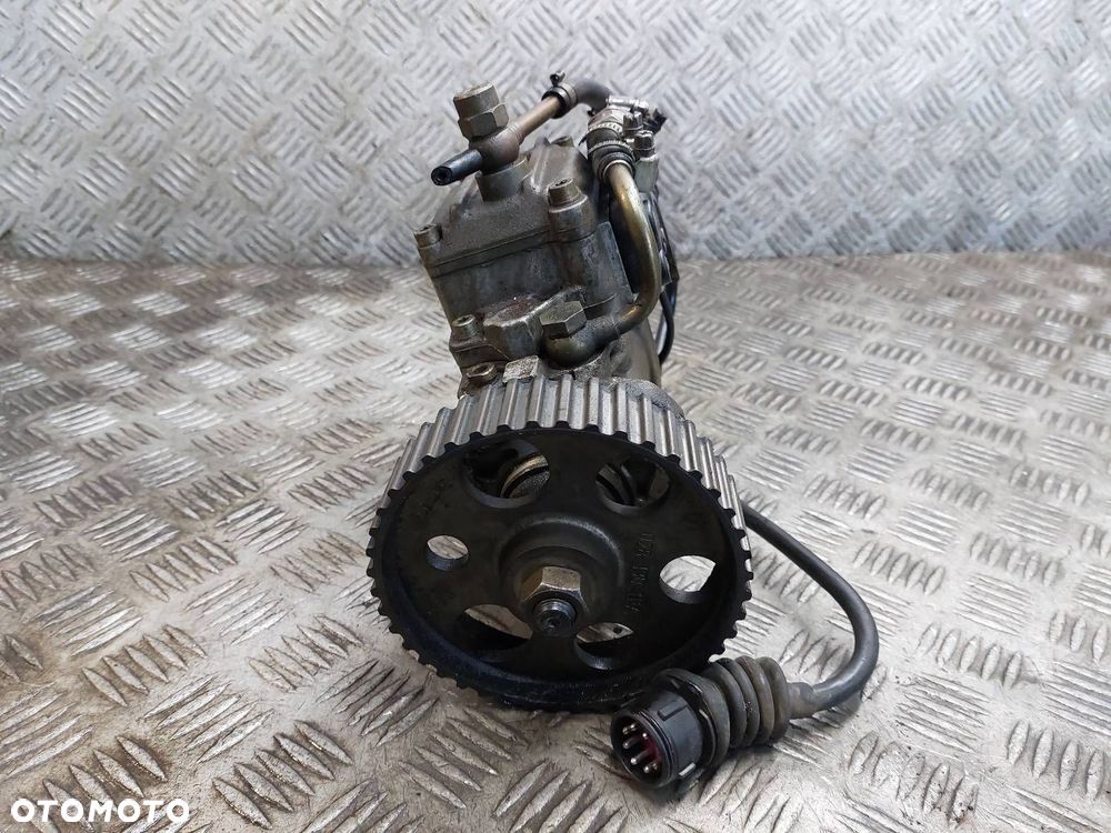 POMPA WTRYSKOWA USZKODZONA AUDI 80 B4 1.9 TDI 028130109J - 3