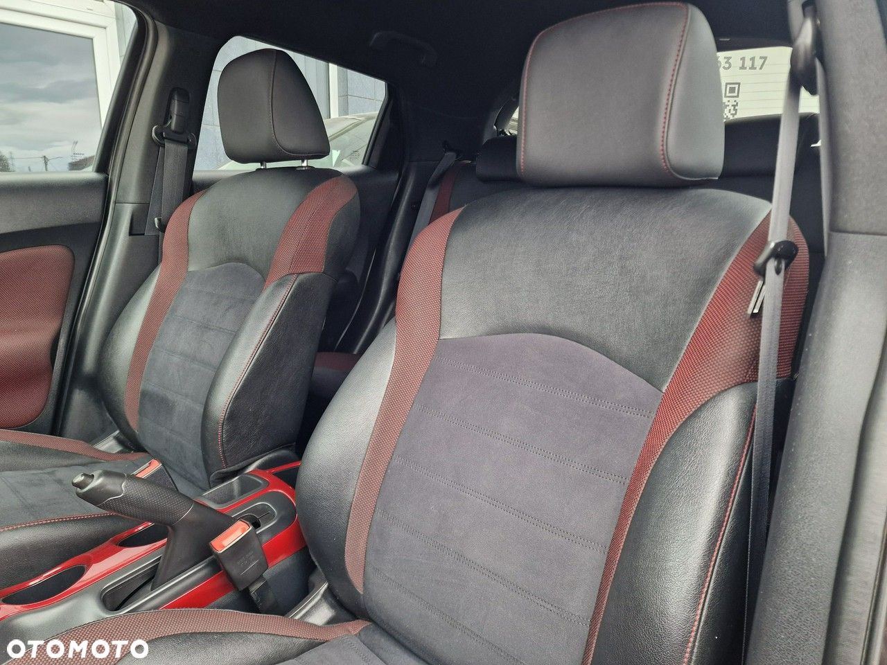 Nissan Juke 1.2 DIG-T N-Connecta Dark Sound - 19