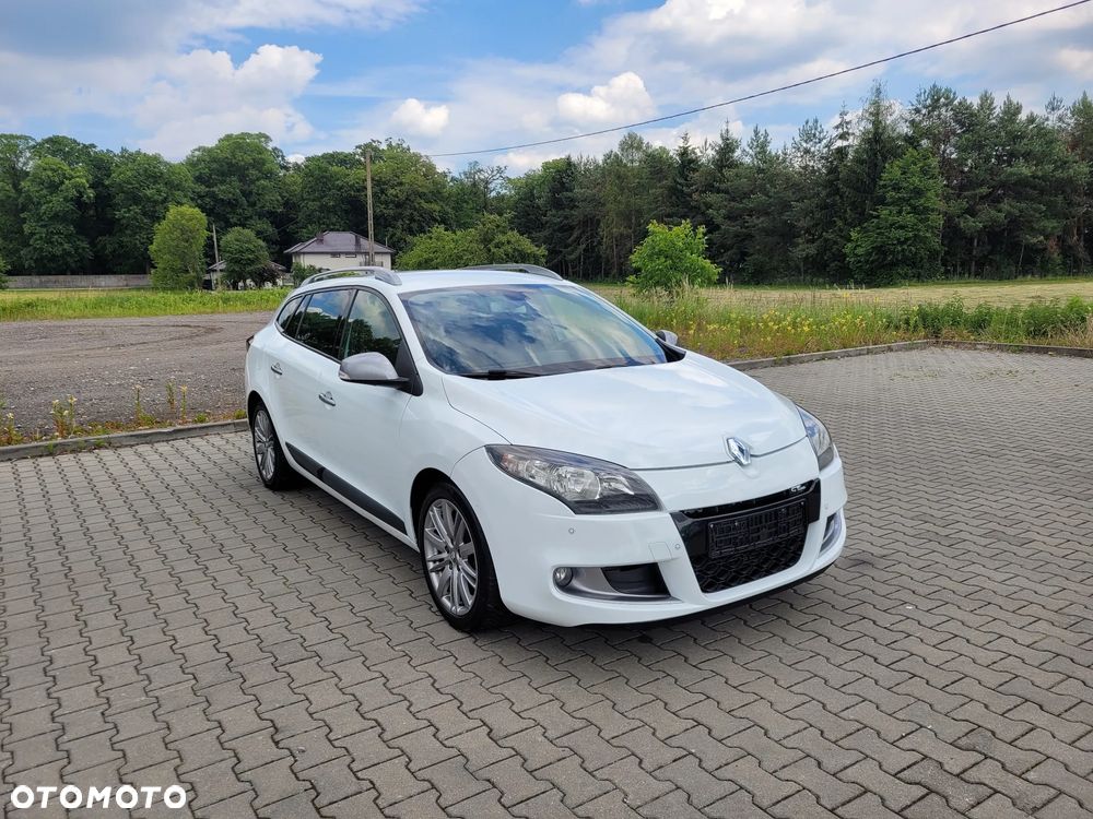 Renault Megane dCi 110 FAP EDC Bose Edition - 6