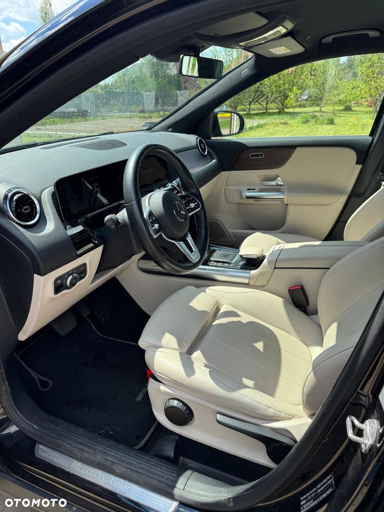 Mercedes-Benz GLA 200 Business Edition - 5