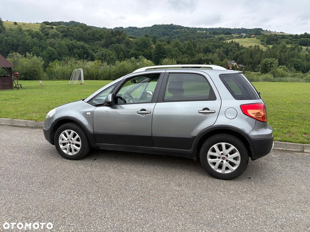 Fiat Sedici 2.0 Multijet 16V 4x4 Emotion - 2