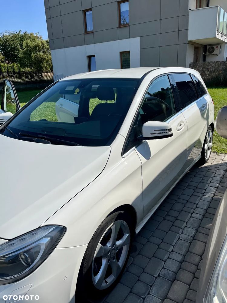 Mercedes-Benz Klasa B 180 CDI 7G-DCT - 27
