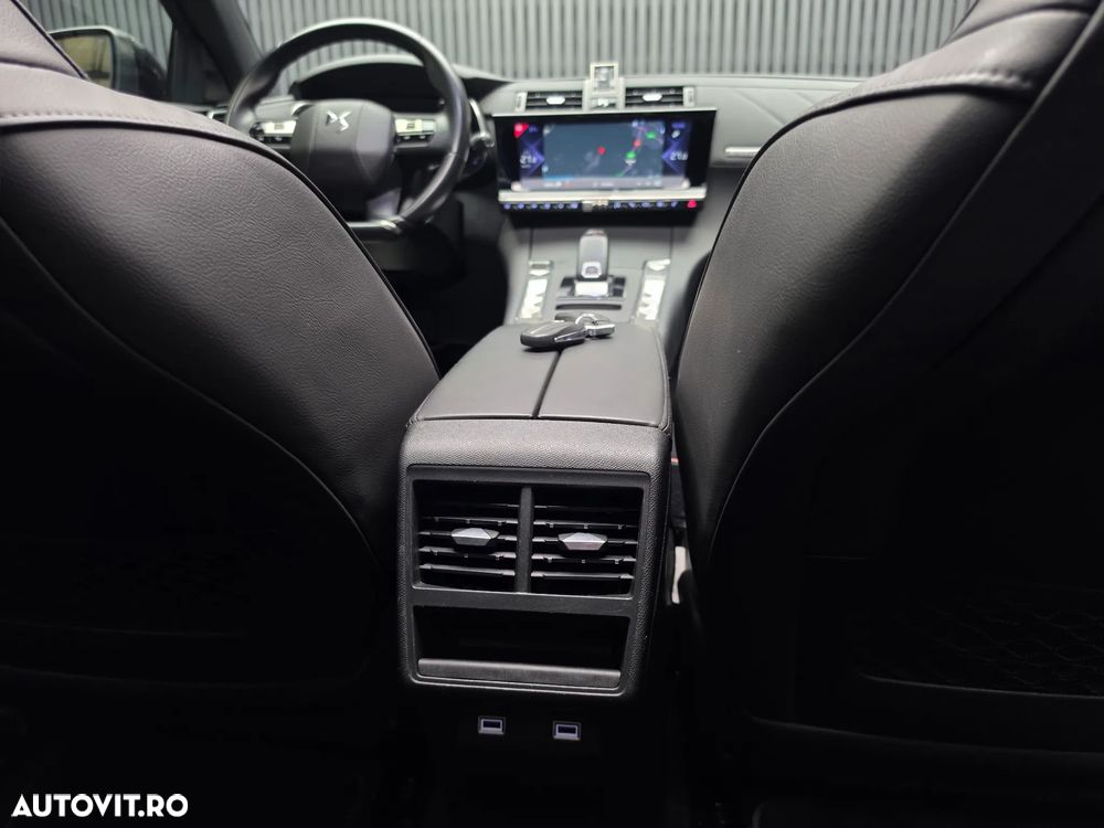 DS Automobiles DS 7 Crossback Crossback BlueHDI 180 Aut. BE CHIC - 35