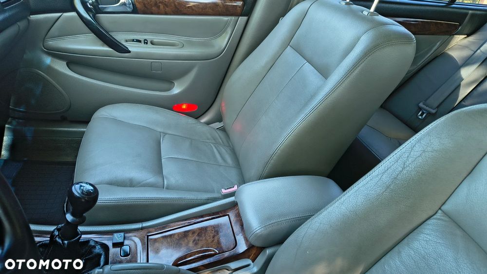 Daewoo Evanda 2.0 CDX - 11