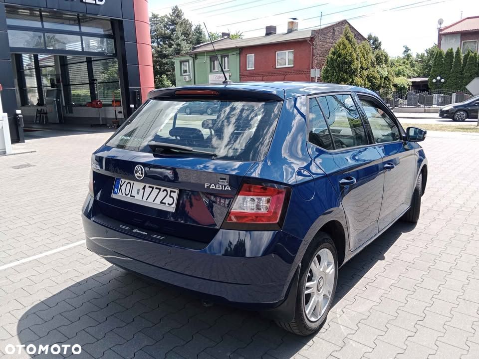 Skoda Fabia 1.2 TSI Active - 6