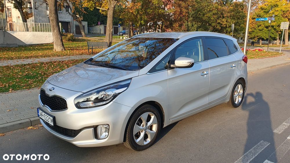 Kia Carens