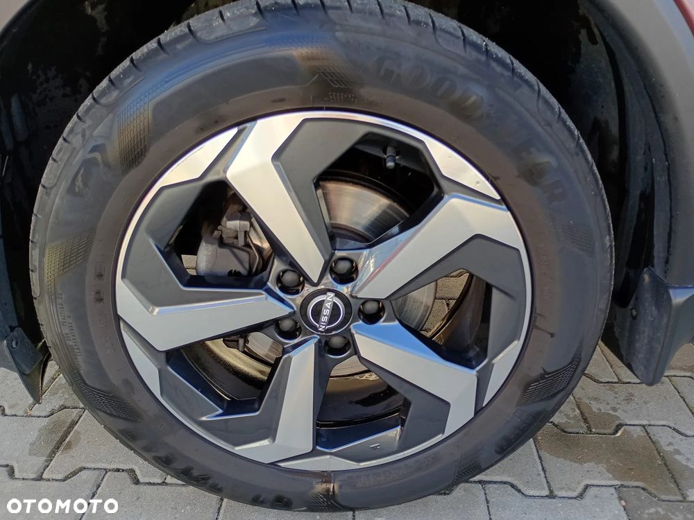 Nissan Qashqai 1.3 DIG-T mHEV N-Connecta - 19