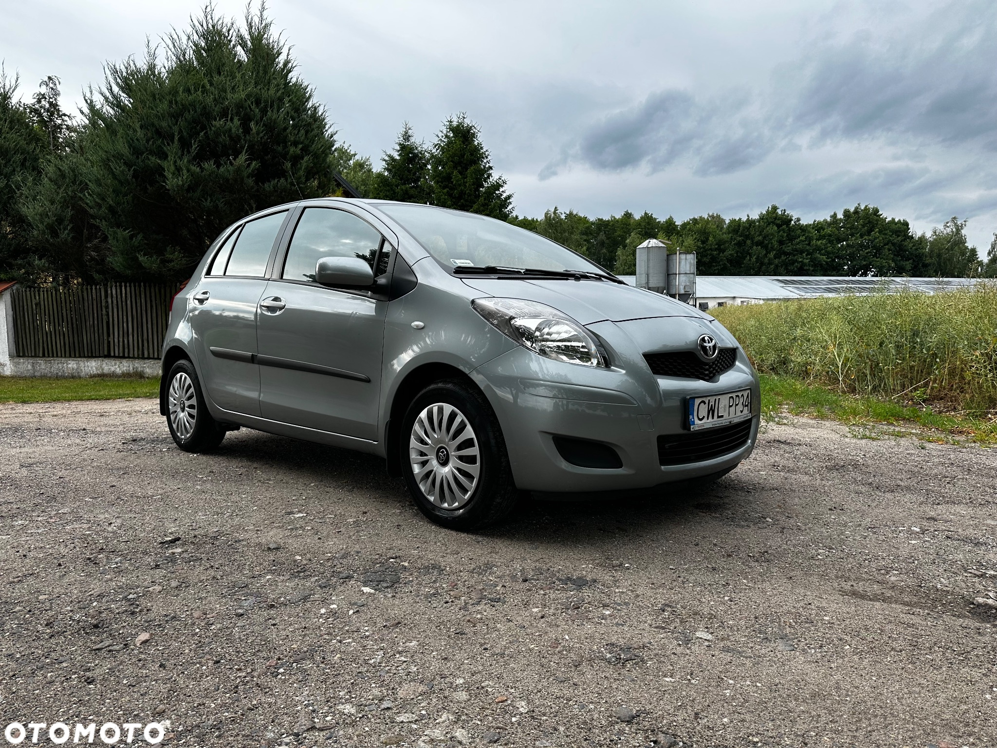 Toyota Yaris 1.33 Luna - 2