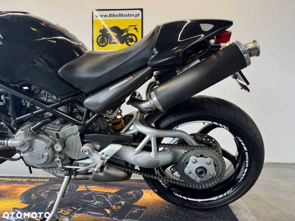 Ducati Monster - 26
